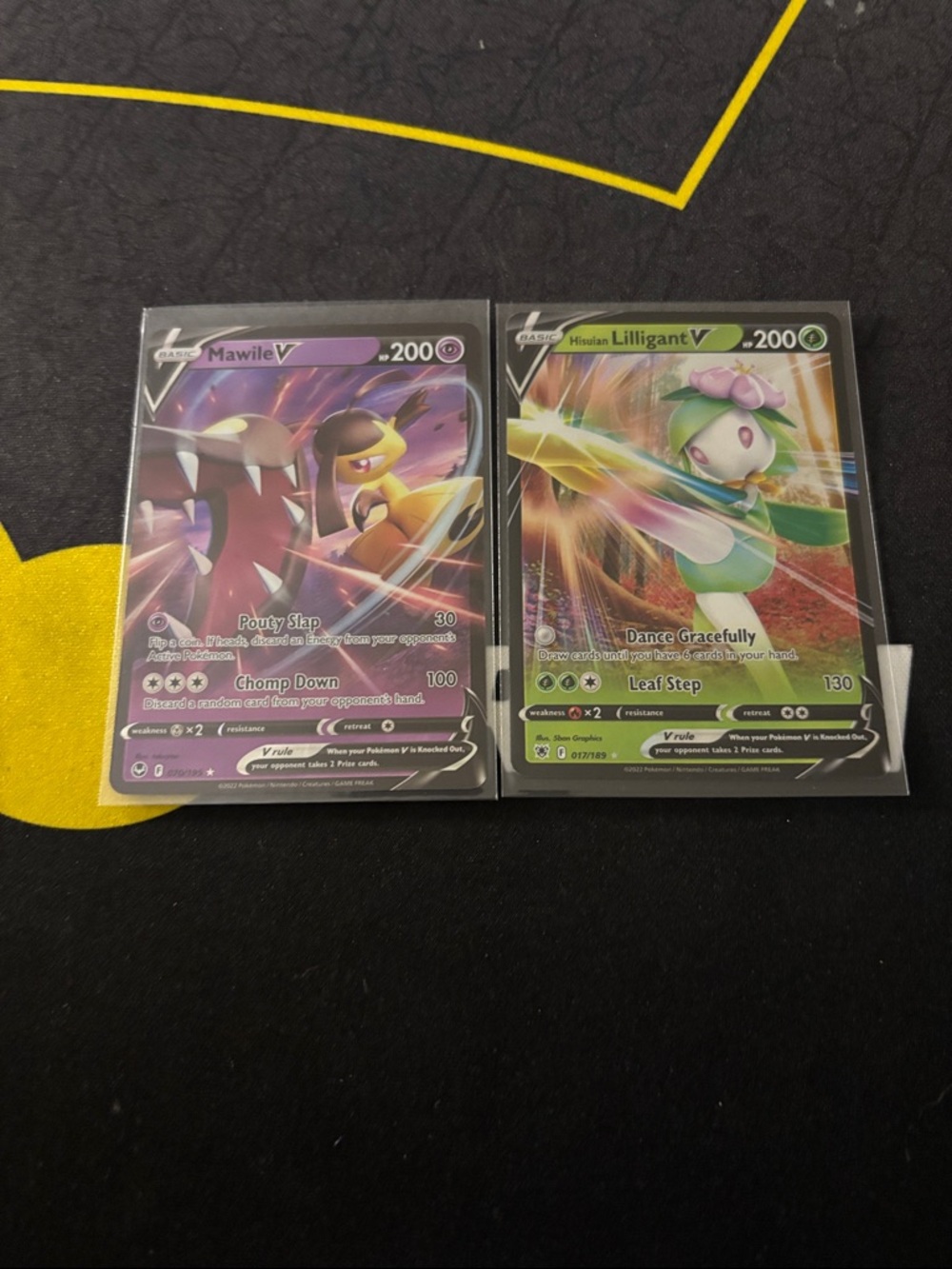 Pokemon Mawile V & Hisuian Lilligant V Holo Card Duo - Purple, Green